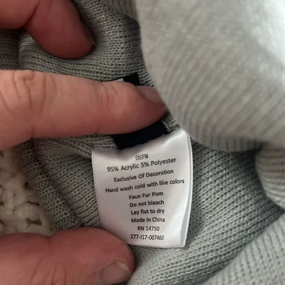 BEBE print beanie - Picture 3 of 3